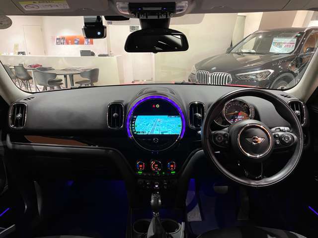 ぜひ厳選したドイツプレミアムブランドのお車を、見て・触って・比べてください！