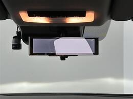 【バックミラー】大きくて見やすいので、後方を見るときも安心です！