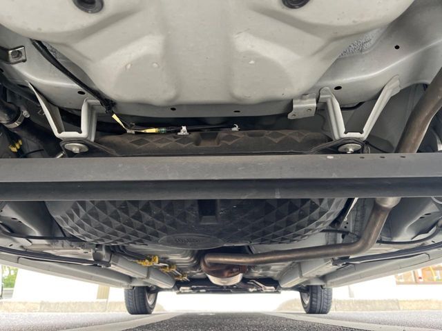 下回りがきれいなうちに、防錆加工の施工がオススメ。降雪地域はもちろん、沿岸部にお住いの方や、趣味でマリン・ウィンタースポーツをされる方にご好評いただいております。