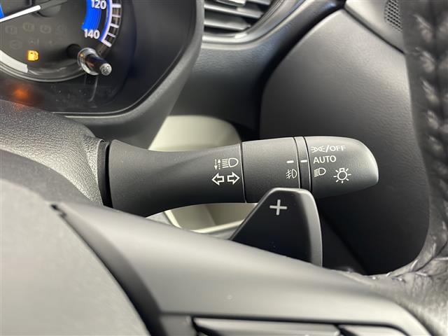 【運転席操作部】快適なドライブを楽しむための機能が装備されています！運転席から触れるので、使いやすいです！除菌プランいれていただくと、さらに清潔で安心していただけます！