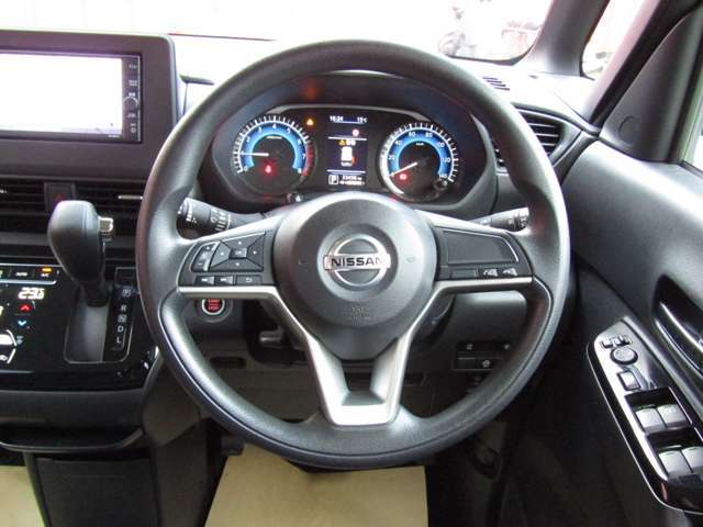 もちろんご購入後のメンテナンスもお任せください！明るく車に詳しい専門スタッフがお客様のカーライフの安心と安全をサポートさせていただきます！