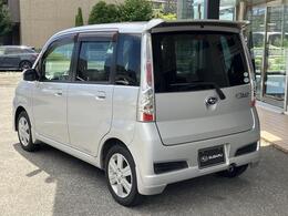 お支払い総額は千葉県内登録、車庫証明当社申請、弊社U-Car各店舗でご納車の場合です。千葉県外在住のお客様は、総額に加えて、県外登録諸費用2.2万円(税抜き)および、輸送費等がかかります。