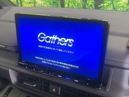 【純正ナビ】人気の純正ナビを装備。オーディオ機能も充実しており、Bluetooth接続すればお持ちのスマホやMP3プレイヤーの音楽を再生可能！毎日の運転がさらに楽しくなります！！