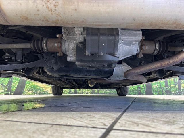 下回りがきれいなうちに、防錆加工の施工がオススメ。降雪地域はもちろん、沿岸部にお住いの方や、趣味でマリン・ウィンタースポーツをされる方にご好評いただいております。