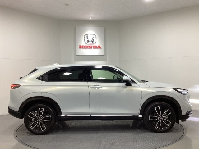 購入後も自社指定整備工場完備でお客様の愛車をしっかりサポート致します！御納車時には安全かつ安心してお乗り頂けるようホンダ専門知識を持つ整備スタッフが点検・整備・装備も説明をしてお渡ししております。