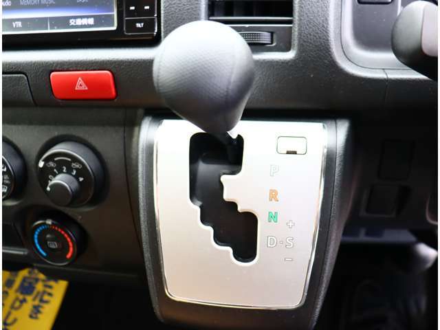 リバーサイドでは、全車試乗可能ですので各お客様、ご納得行くまでご検討中のお車とのフィーリングを確認できます。