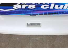 トヨタ純正モデリスタフルエアロが装着されておりますので見た目もとてもカッコいいですね！