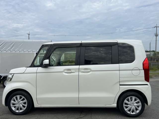 【仕入れプロが拘り抜いた車両】当店の展示車両はメーターの改ざん、修復歴の不当表示は一切ございません。安心してお買い求めください。KS-SELECTION　泉北店　072-349-7124