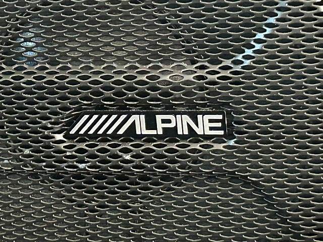 ALPINEスピーカー装備！ 音質よく視聴を楽しめます！