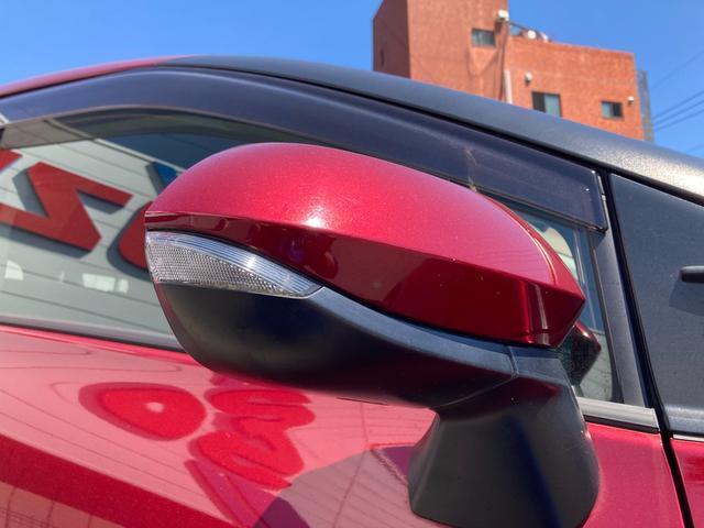 【サイドターンランプ付ドアミラー】おしゃれな車の必須装備！ドアミラーにウインカーが付いているので視認性もアップ！！