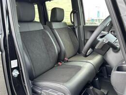 「この車の写真をもっと見たい」「状態が気になる」「この装備はついている？」どんな小さな疑問でもお気軽にお問い合わせください！