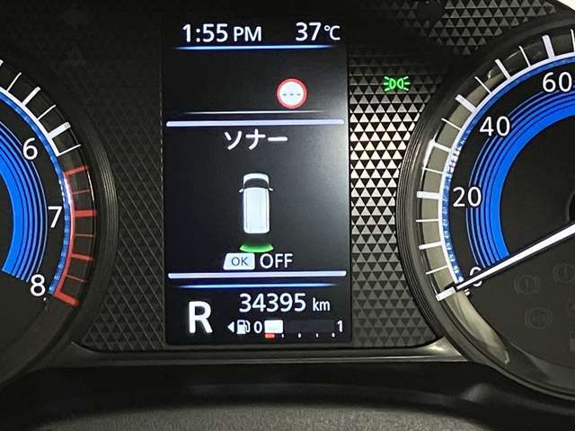 障害物を感知し知らせてくれるので安心です♪