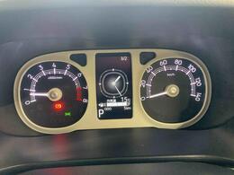 当店では車両本体価格以外に、諸費用を含めた支払総額も表示しておりますので、お客様の予算にピッタリのおクルマお選びができます。コーティングやJAFをセットにしたオトクな購入パックも好評です。