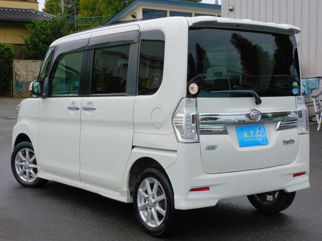 鉄粉おとし→エンジンルーム洗浄→外装磨き→WAX施工→内装高温スチームクリーニング→足回り洗浄と想いを込め手一台一台仕上げております！