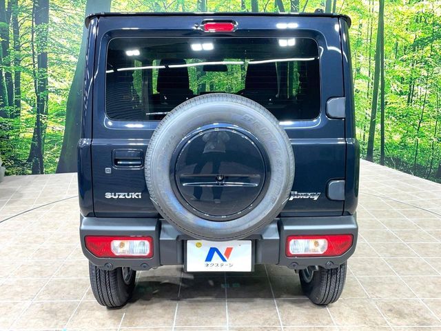 安心の最長10年・走行無制限保証（有償）をご用意。保証内容も充実はもちろん、無料点検＆オイル交換や、年中無休の全国・24時間ロードサービスも付帯されておりますのでご安心下さい。