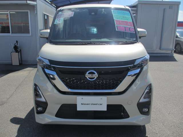納車前には入念な点検整備をさせていただいております♪もちろん全車走行距離無制限・ワイド保証付きですので購入後も安心して乗って頂けます♪