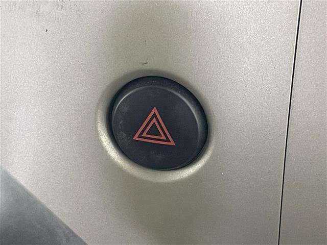 【運転席操作部】快適なドライブを楽しむための機能が装備されています！運転席から触れるので、使いやすいです！除菌プランいれていただくと、さらに清潔で安心していただけます！