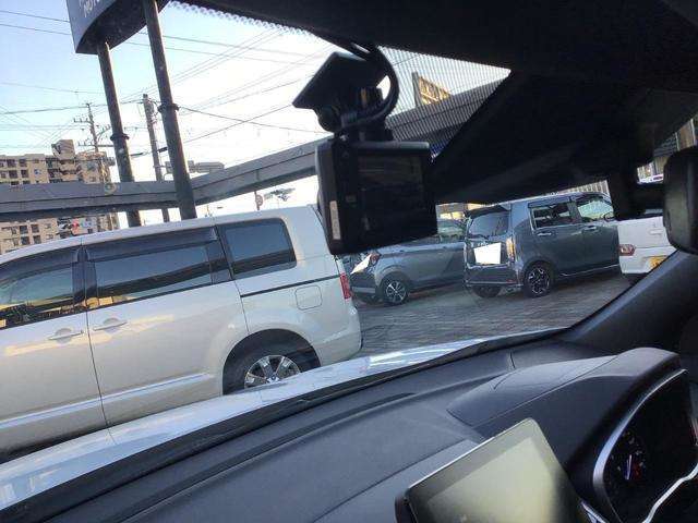 常にピカピカの中古車をご用意しております。