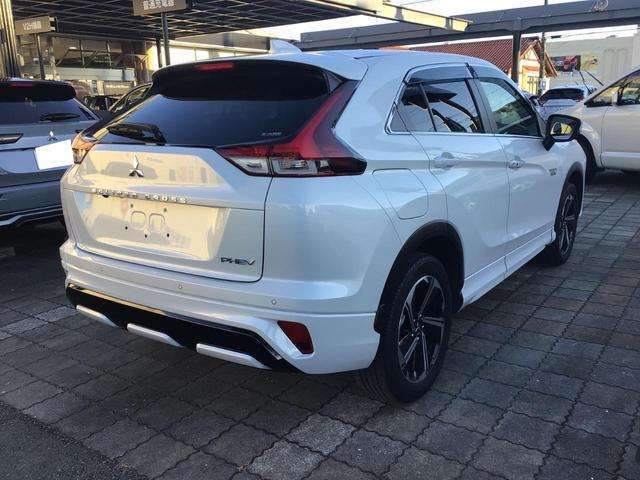 ご納車後1か月ほど経過後に無料の点検を実施しております。オイル交換各種点検させていただきます。