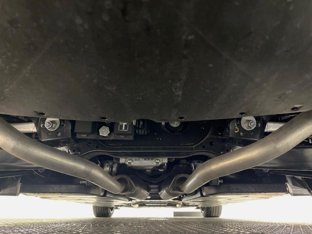 下回りがきれいなうちに、防錆加工の施工がオススメ。降雪地域はもちろん、沿岸部にお住いの方や、趣味でマリン・ウィンタースポーツをされる方にご好評いただいております。