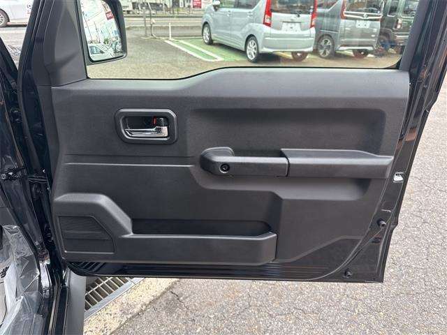 ■□■□■ リバティは軽自動車からミニバンSUVまで全車種を取り扱う、まさに自動車の大型ショッピングセンターです！！ ■□■□■
