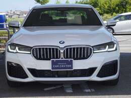 経験豊かなメカニックによる整備でお車自体の状態はもちろん、商品展示前に社内『商品化センター』にて内・外装共に良質な状態に磨き上げ、お車をご提供出来る様、運営しております。