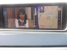 大きな画面でフルセグTVが視聴できます♪