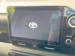【純正10.5インチ　ディスプレイオーディオ】大画面のディスプレイはAppleCarPlayやAndroidAutoが利用可能。大きな画面でスマホナビアプリ等が利用いただけます♪