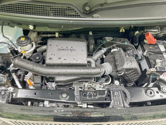 親切・丁寧な専門メカニックスタッフが応対！・車検・点検整備・事故等の修理などアフターサービスも安心。お車のカスタマイズもネクステージのサービススタッフまでご相談ください！