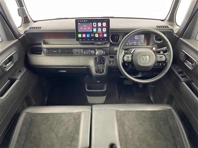 【インパネ全体】全方位で視界が広く、高い目線で運転もしやすいです！