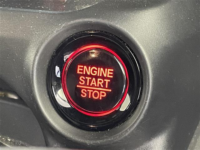 【運転席操作部】快適なドライブを楽しむための機能が装備されています！運転席から触れるので、使いやすいです！除菌プランいれていただくと、さらに清潔で安心していただけます！