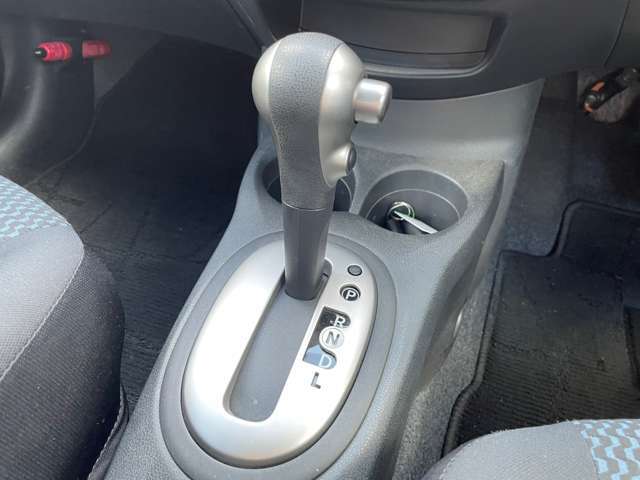オートマで運転しやすいです♪