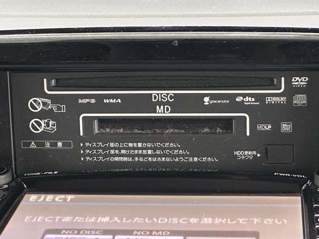 使い易いCDが再生できるステレオを装備してます。　お気に入りの音楽と楽しくドライブに出かけましょう。　でも、外の音が聞こえないと危険ですので安全の為にも音量は控えめにしましょう。