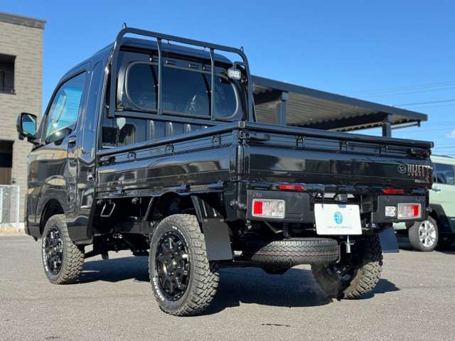 荷台塗装やハードカーゴ等、ご要望のカスタムも承ります☆