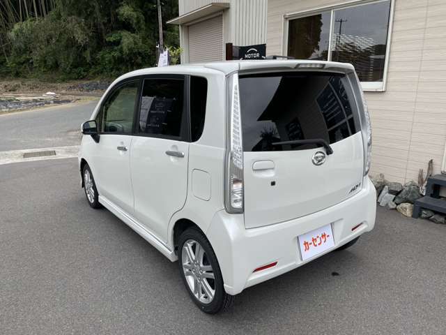 お客様にご安心頂ける様、点検・車検はもちろん代車無料・引取り納車もしています。
