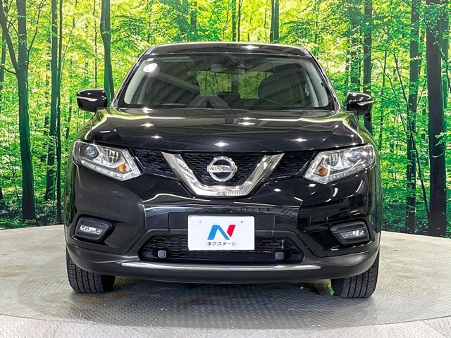 大好評のボディコーティング「弾スプラッシュコート」もご納車までに施工可能。通常のガラスコートと異なる、耐久年数6年の無機質ガラスコーティングが、ボディをキレイな状態に保ってくれます。