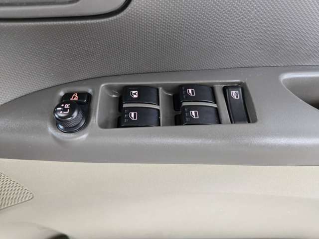 店頭に並んでいないお車もお探ししますのでお気軽にお申し付けください！