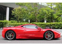 ・レッドブレーキキャリパー