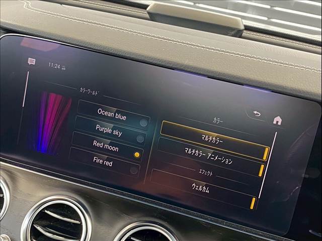 内装を豪華に彩ってくれるアンビエントライト装備♪