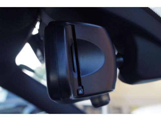 ぜひ厳選したドイツプレミアムブランドのお車を、見て・触って・比べてください！