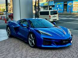 年間　輸入中古車販売台数　1200台を突破！輸入車のご不安もすぐに解消いたします。お客様と共に歩んで行くようなカーライフをご提供致します！！◆TEL：072-723-1167