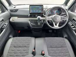 【インパネ全体】『インパネ全体』の画像になります。写真の内容に関してご不明点、ご質問等がございましたらお気軽にガリバー店舗までお問い合わせください。