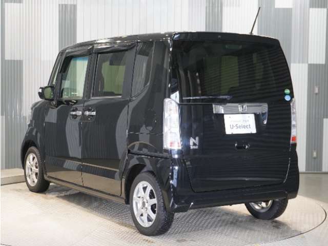 色々なお店で販売しているHonda車ですが、アフターサービスも全てお任せ頂けるのは「HondaCars正規販売店」だけ！ご納車後もお住まいの地域の販売店にて　アフターサービスをお任せいただけます。