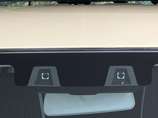 【スズキ　セーフティサポート】走行中に前方の車両等を認識し、衝突しそうな時は警報とブレーキで衝突回避と被害軽減をアシスト。より安全にドライブをお楽しみいただけます。