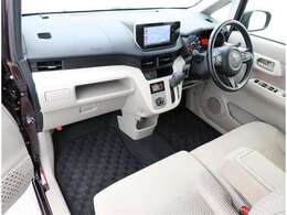 高品質カークリーニング ピカピCar 外装・内装、岐阜トヨペットの専門スタッフがシートもカーペットも綺麗に洗浄済み！プロの仕上げを是非ご確認下さいませ。