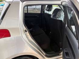 後席シートもゆったりすわれます♪