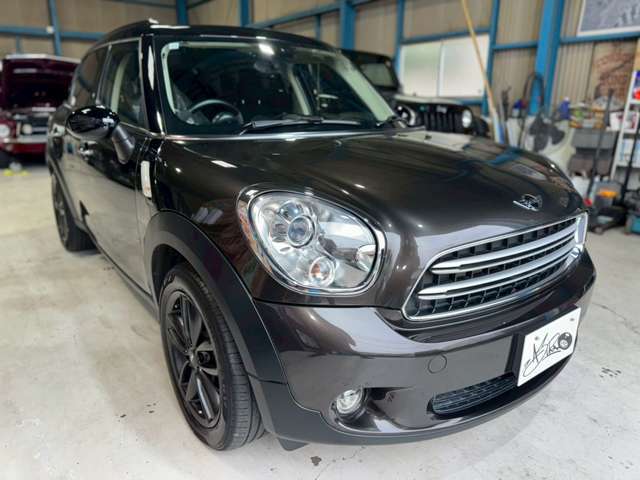 オートローン、各種クレジットカード等承っております。新車年率2.9％から頭金無し、支払い回数最長120回まで取り扱い可能です♪お客様にあったお支払い方法でご提案させて頂きます！