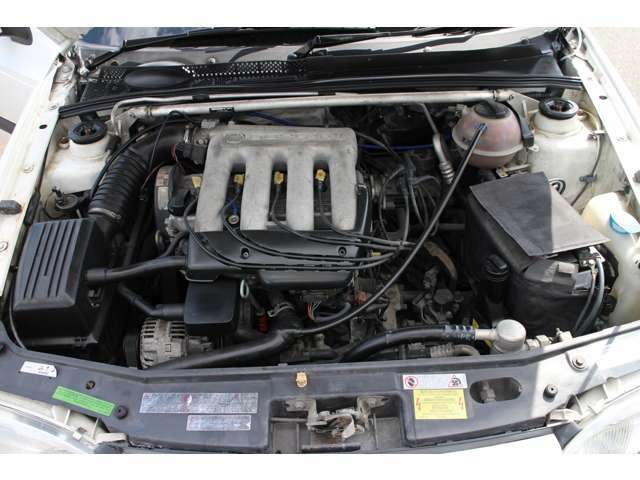2L直4DOHC16V仕様ガソリンエンジン（カタログ値）（出力145ps/トルク18.3kgm）を搭載☆
