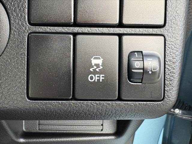 ユーザー買取車は直前まで乗っていた車両です。特にお勧めしております。