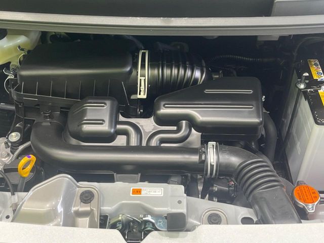 親切・丁寧な専門メカニックスタッフが応対！・車検・点検整備・事故等の修理などアフターサービスも安心。お車のカスタマイズもネクステージのサービススタッフまでご相談ください！